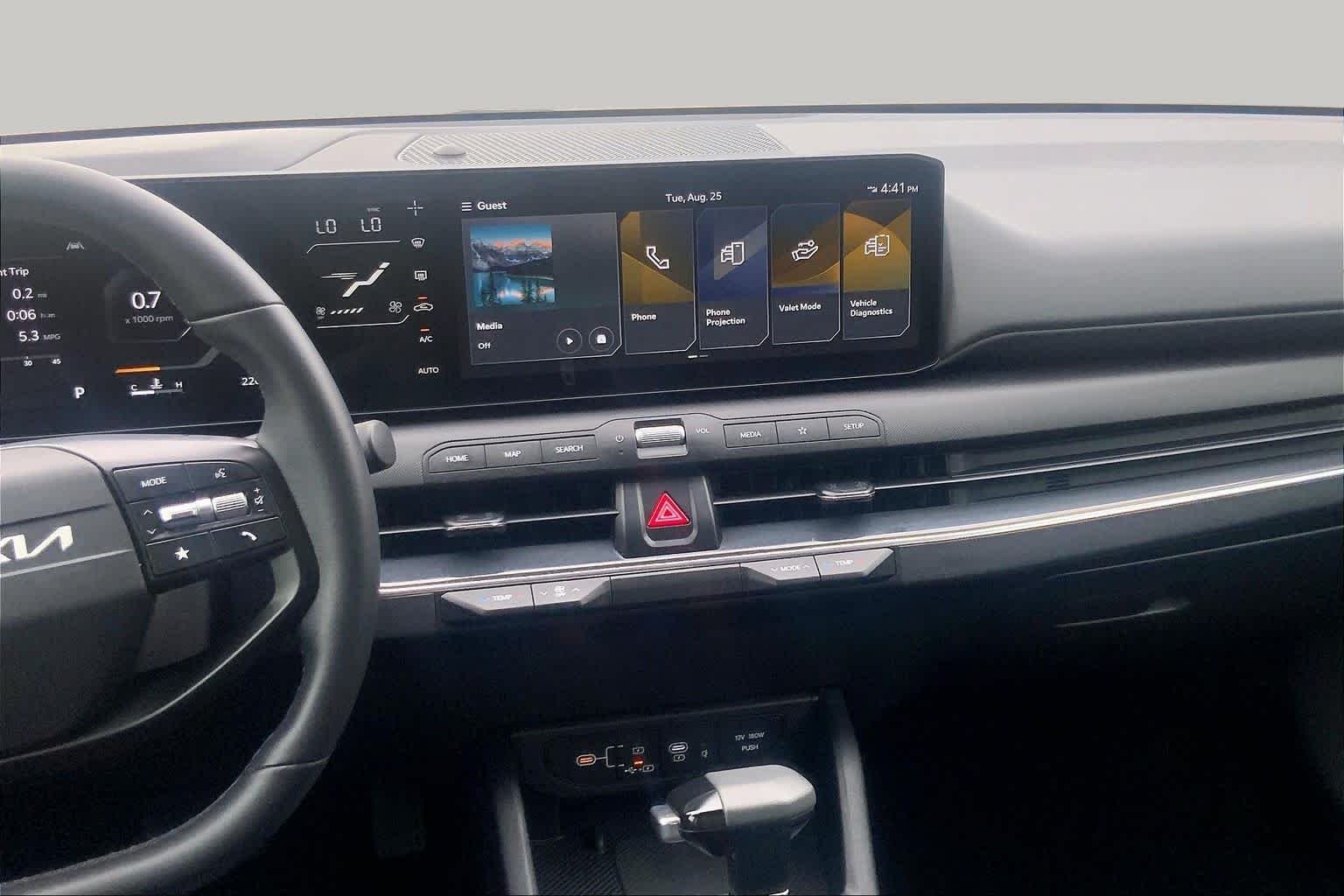 Used 2025 Snow White Pearl Kia EX image 7