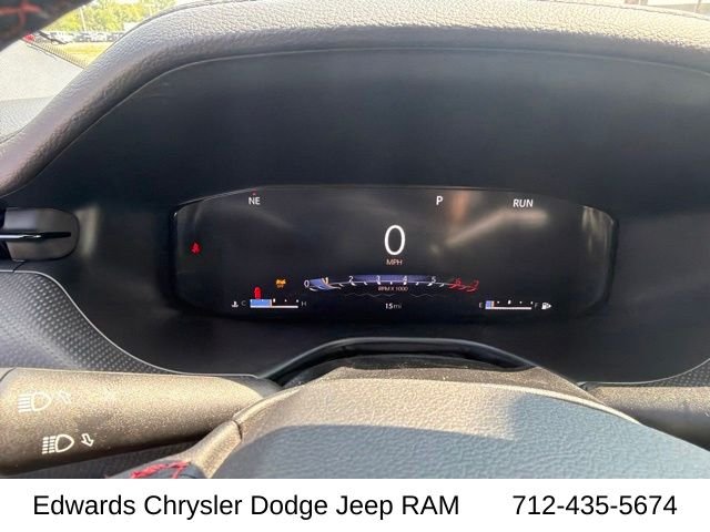 New 2026 Bright White Clear-Coat Exterior Paint Jeep Trailhawk image 25