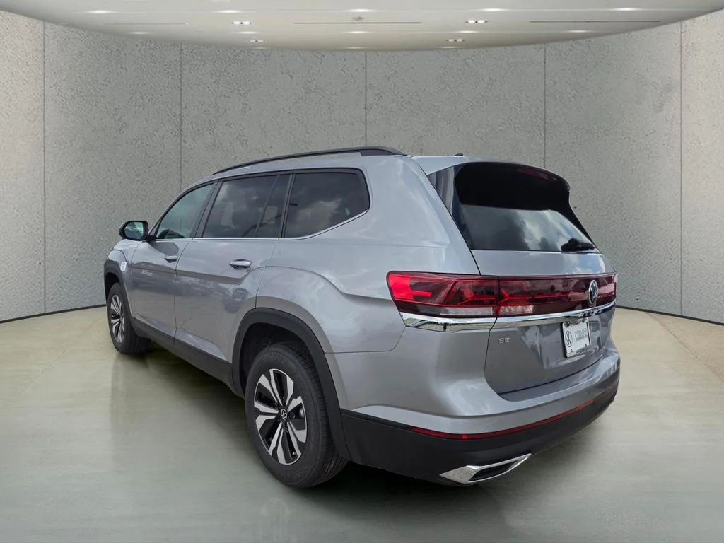 New 2026 Silver Volkswagen 2.0T SE image 3