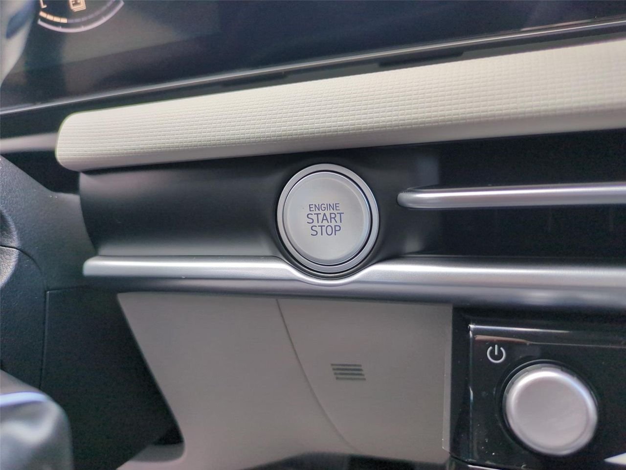 New 2026 Ecotronic Gray Hyundai Blue image 28