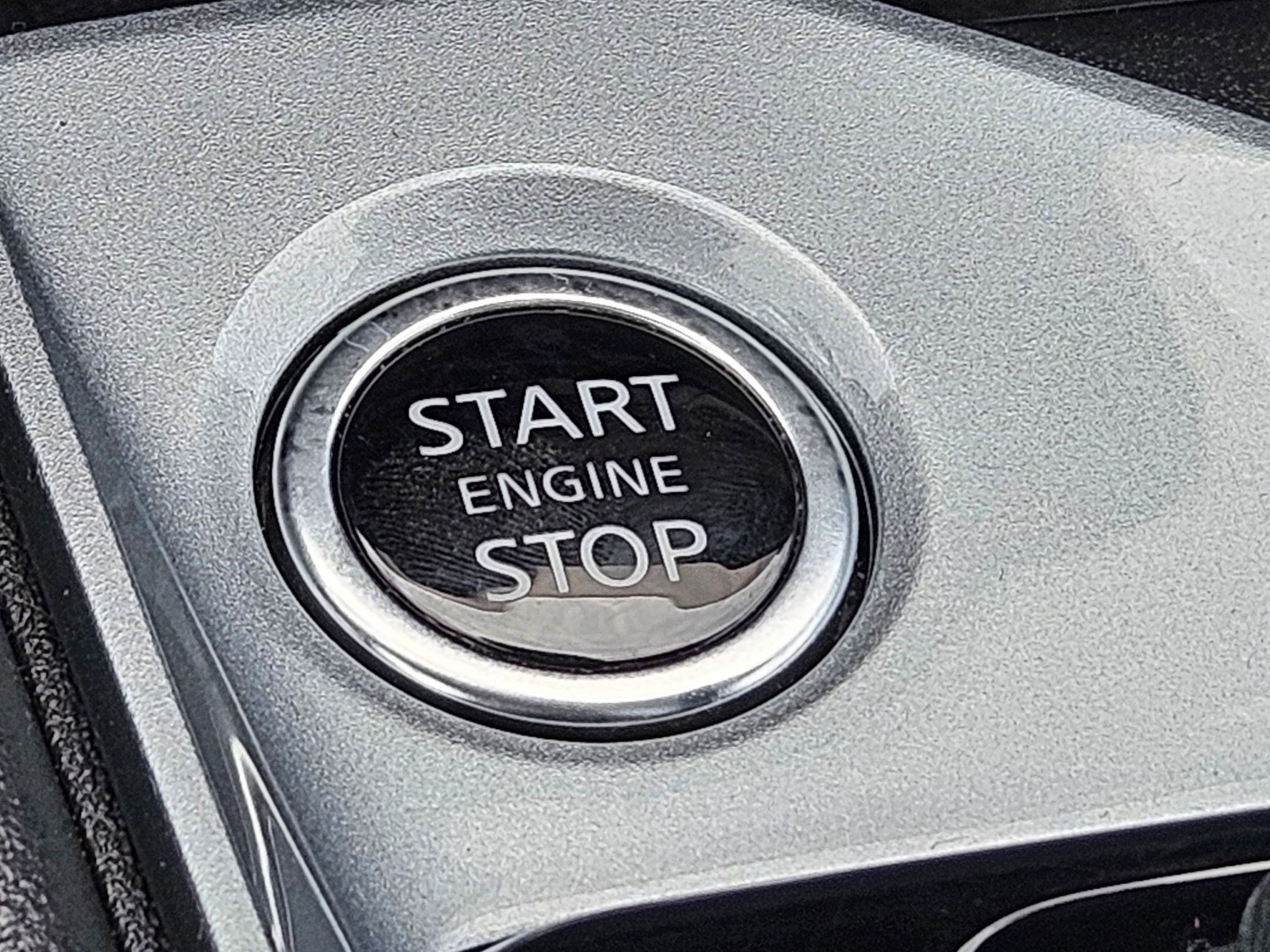 Certified Used 2025 Gun Metallic Nissan 2.5 SV image 19