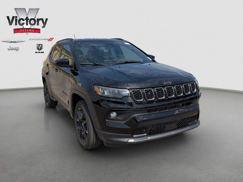 New 2026 Diamond Black Crystal Pearlcoat Jeep Latitude image 8