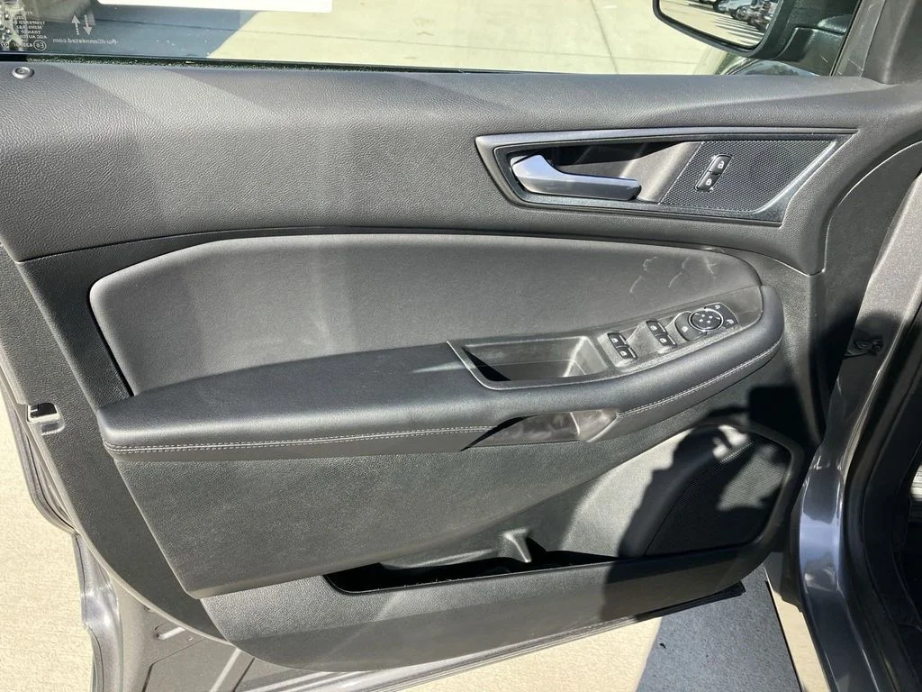 New 2024 Gray Ford SE image 24