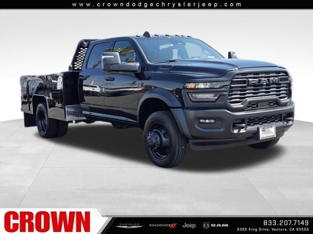 New 2025 Diamond Black Crystal Pearlcoat RAM Tradesman image 3