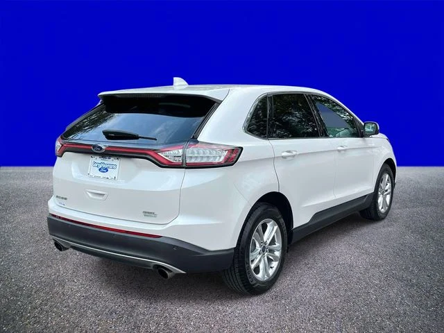 Used 2015 White Platinum Clearcoat Metallic Ford SEL image 3