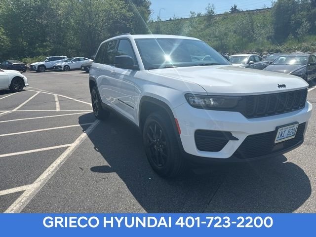 2024 Jeep Grand Cherokee Altitude X 4x4's photo