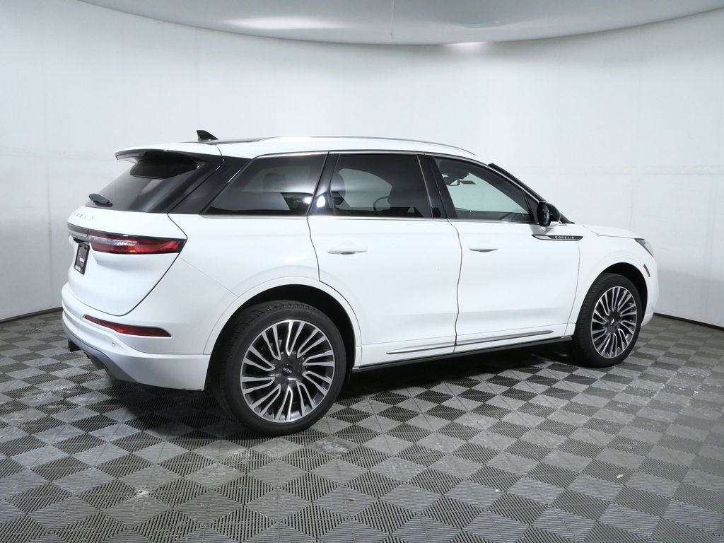 Certified Used 2022 White Lincoln Standard image 8