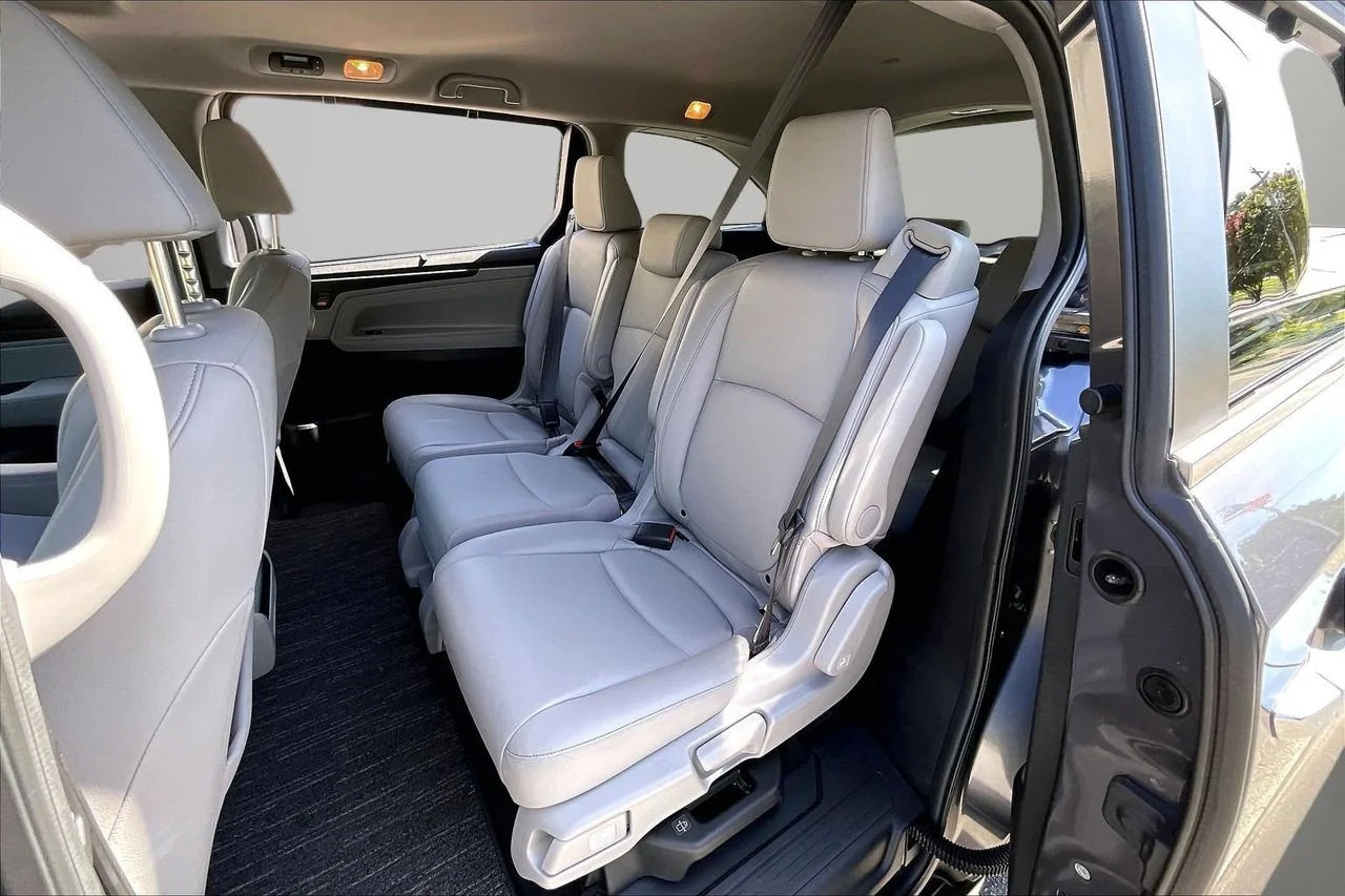 Certified Used 2024  Honda EX-L image 22