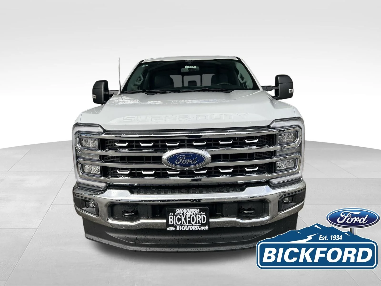 New 2026 White Ford XLT image 2