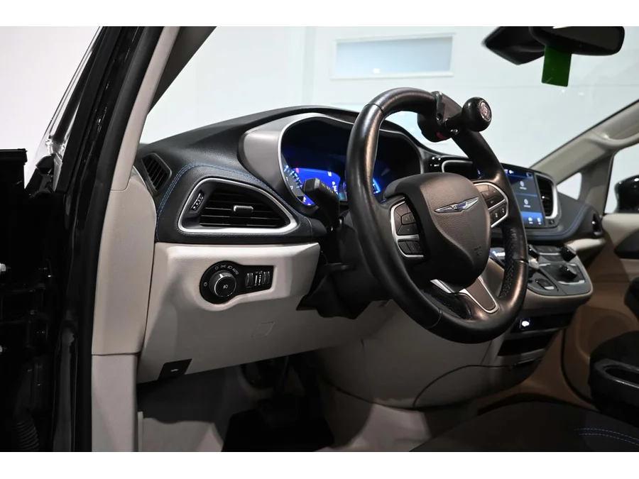 Used 2021 BLACK Chrysler Touring Mobility Handicap Van image 32