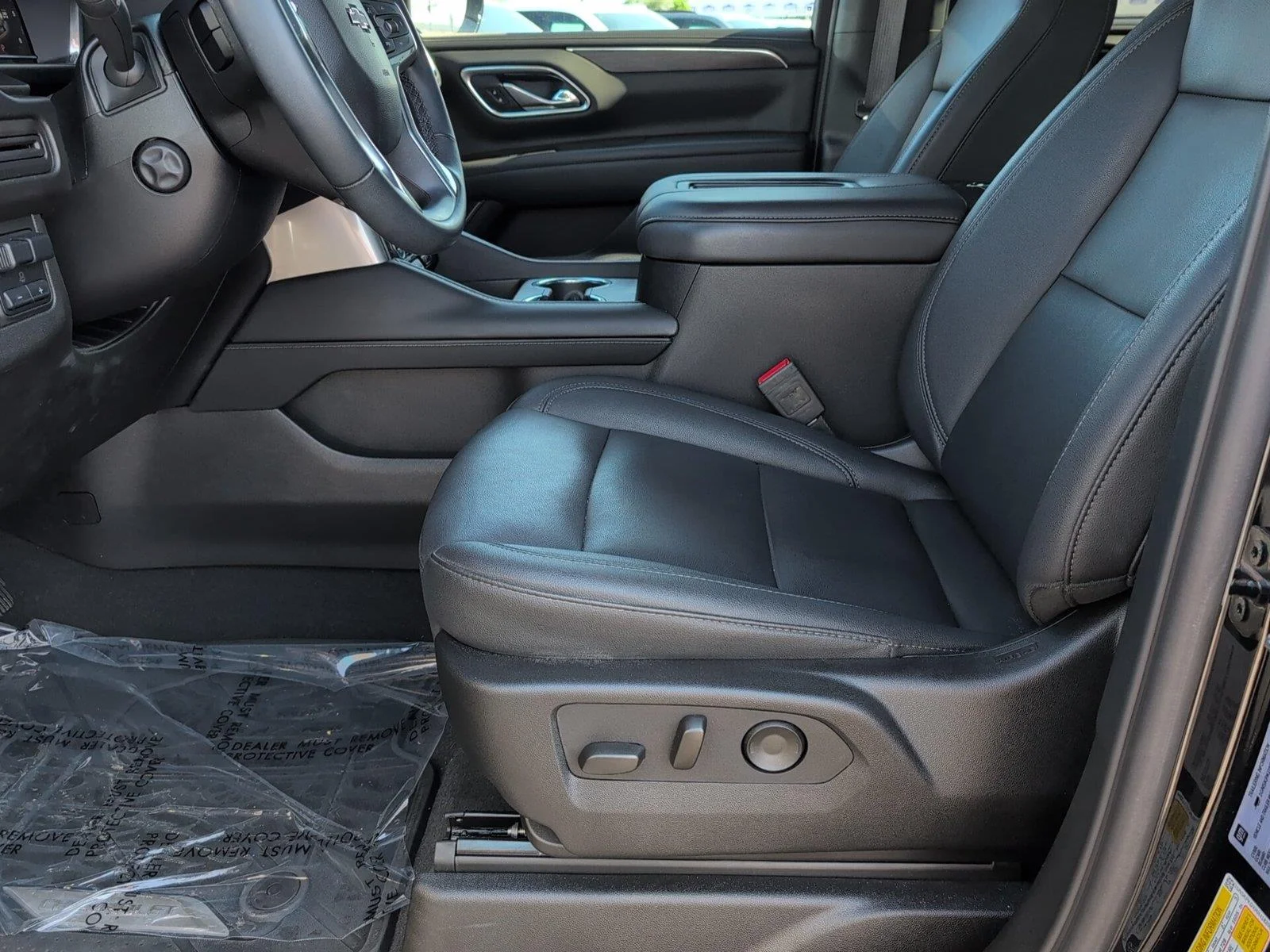 Used 2024 Black Chevrolet Z71 image 13