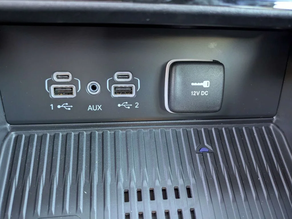 New 2026 Black Jeep Limited image 28
