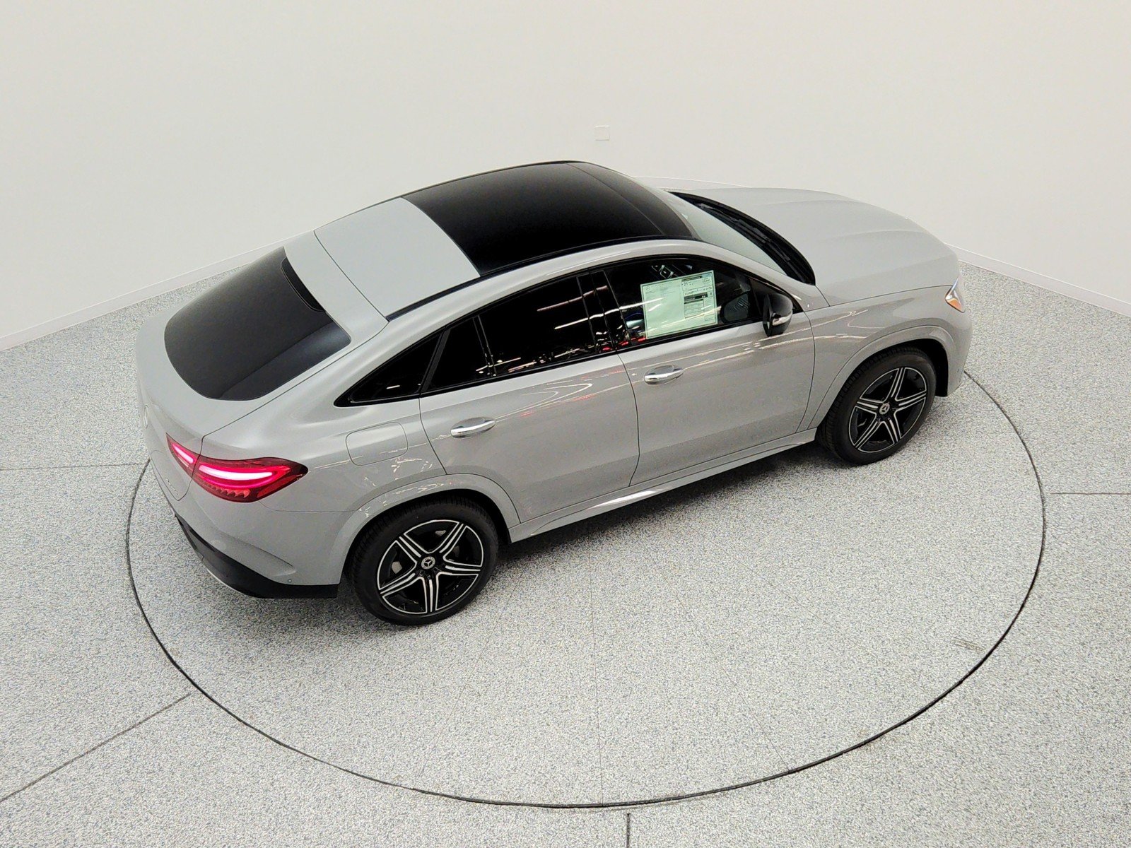 New 2026 MANUFAKTUR Alpine Grey Mercedes-Benz GLE 450 4MATIC® Coupe image 20