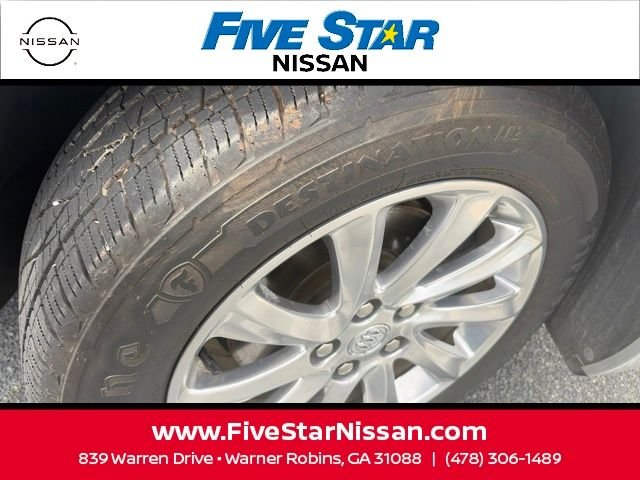 Used 2019 Silver Buick Essence image 18