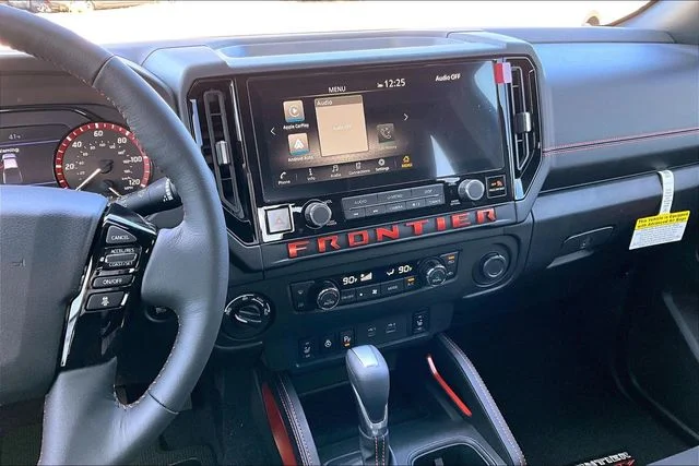 2026 Nissan Frontier PRO-4X - Photo 6
