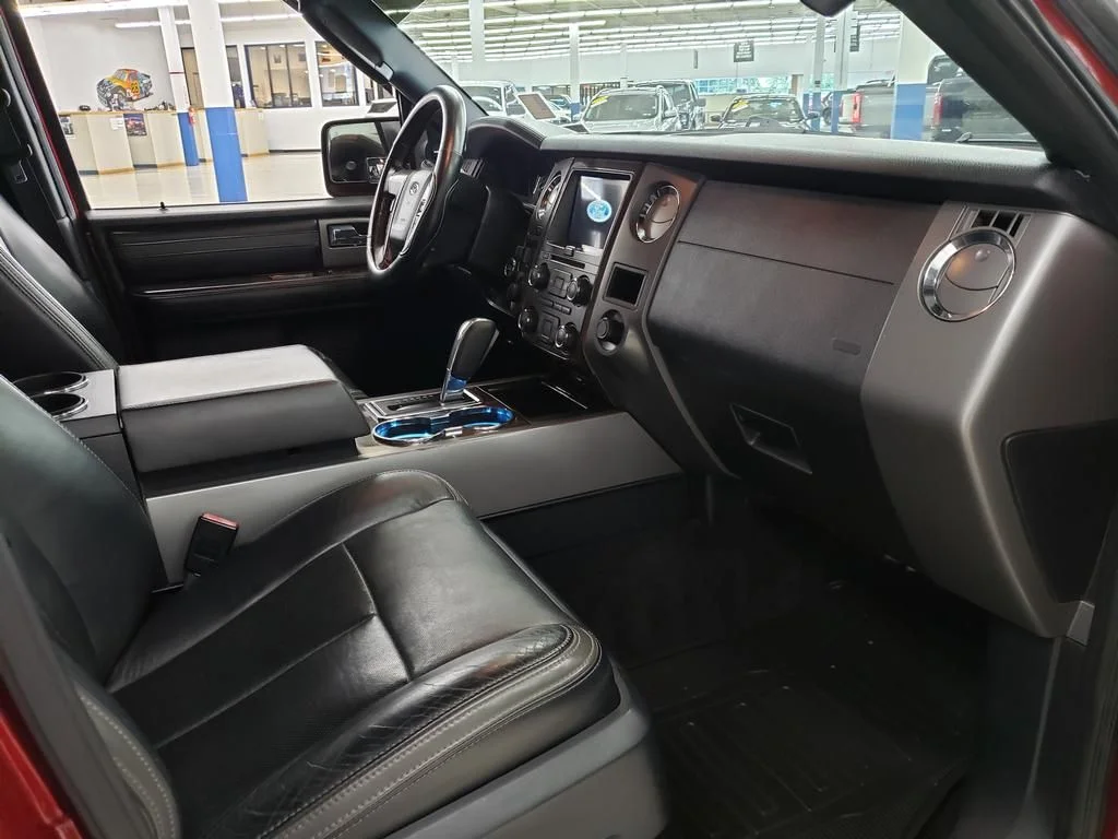 Used 2016 Red Ford Platinum image 20
