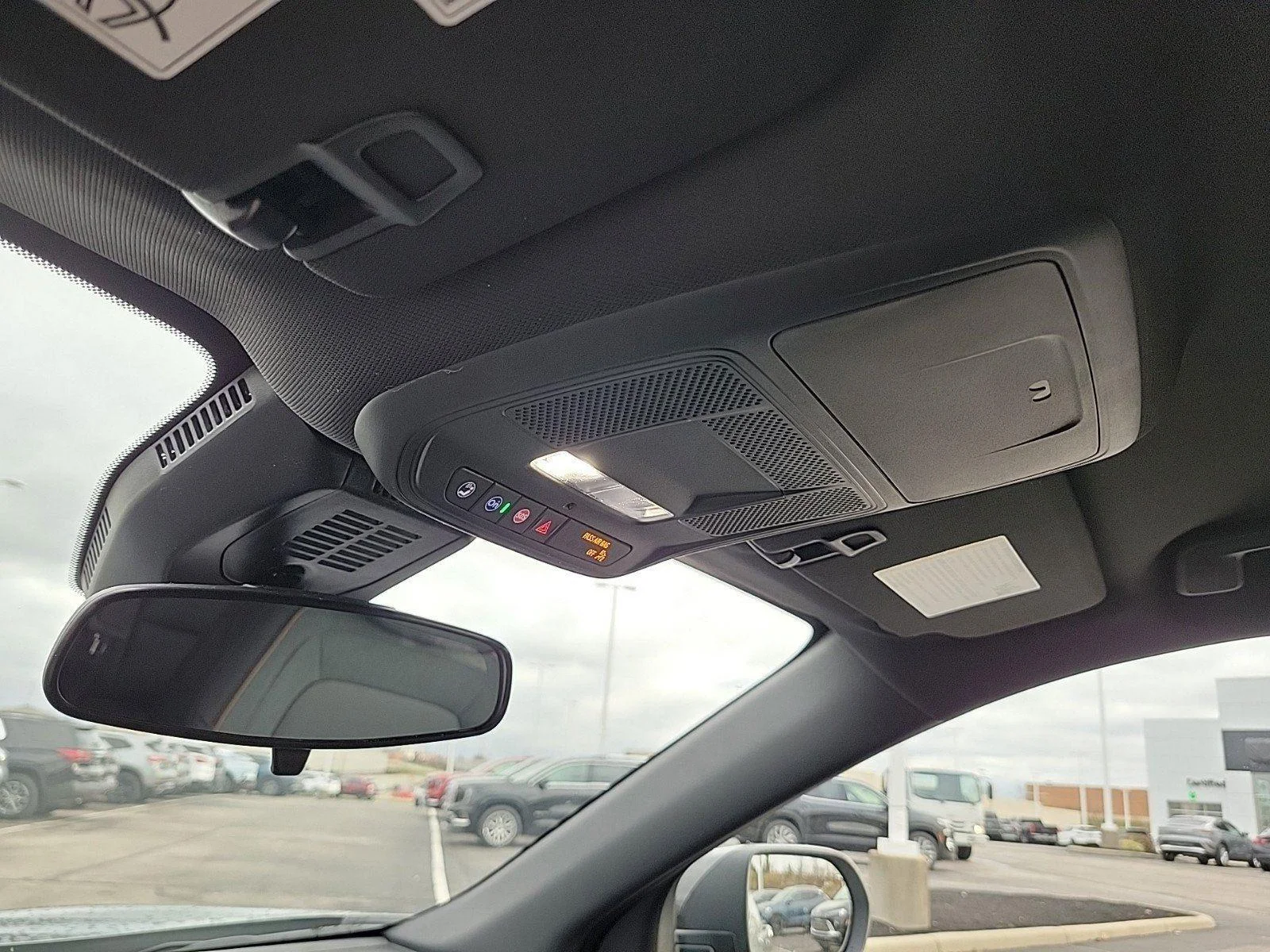 2026 GMC Terrain AT4 - Photo 30