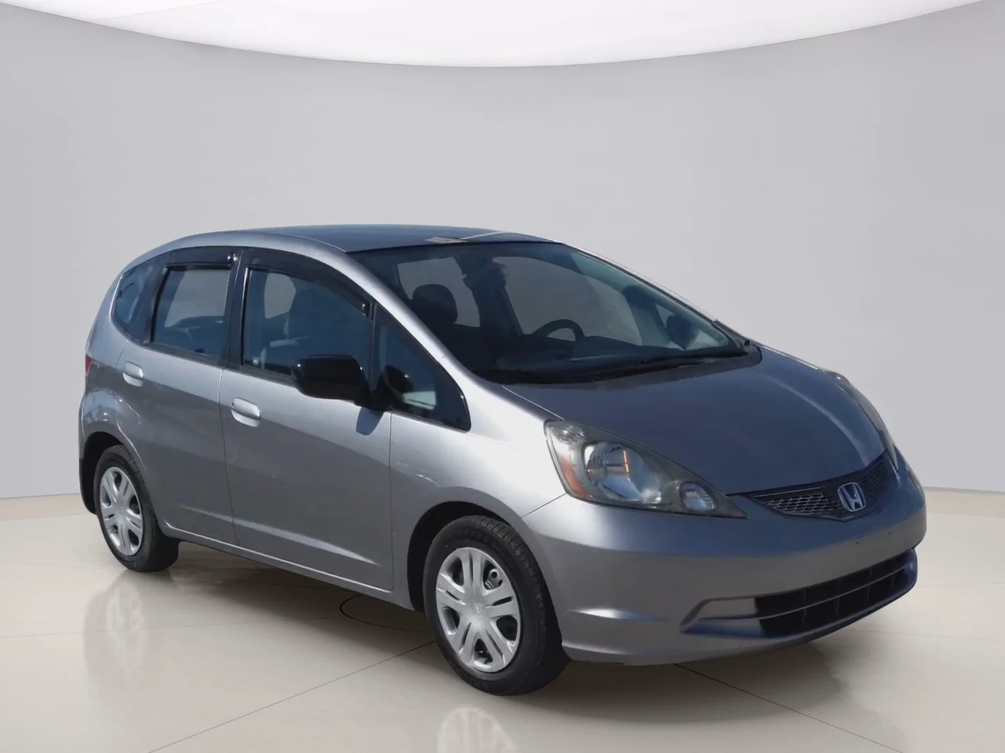 Used 2010 White Honda SUV image 7