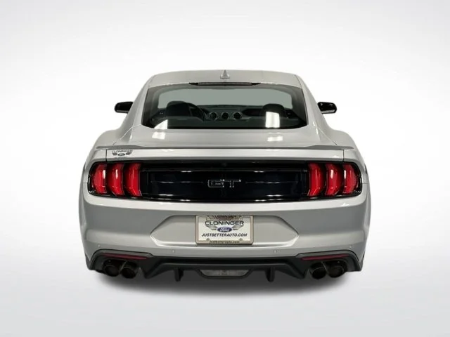 Used 2022 Silver Ford GT Premium image 9