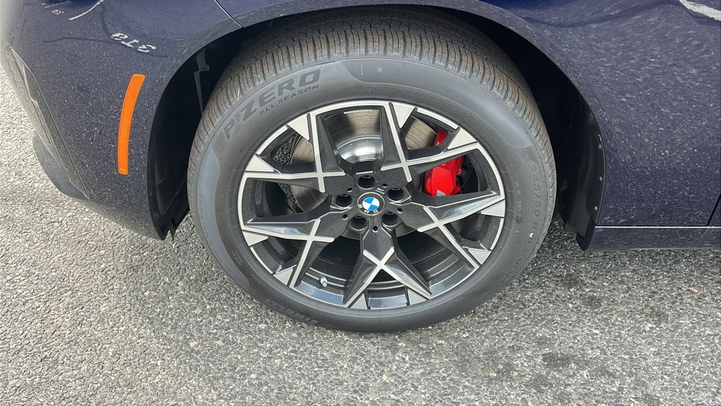 New 2026 Tanzanite Blue II Metallic BMW 30 xDrive image 8