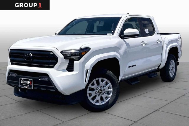 New 2026 Toyota Tacoma SR5 Double Cab 5' Bed AT (Natl)
