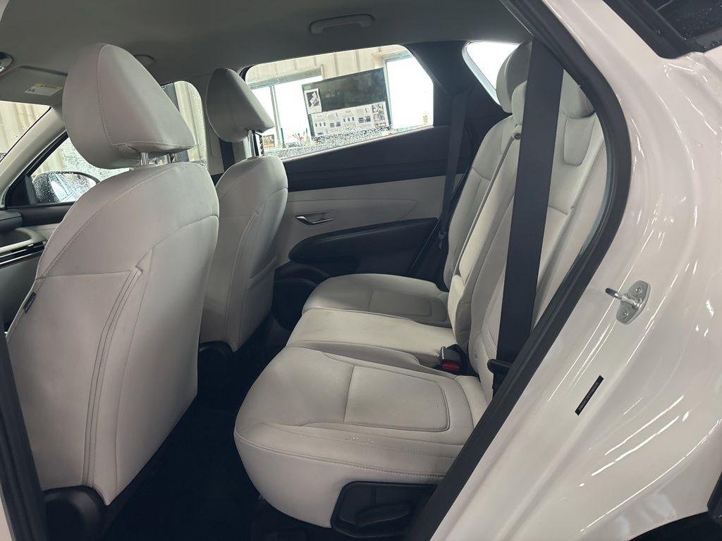New 2026 White Hyundai SE AWD image 12