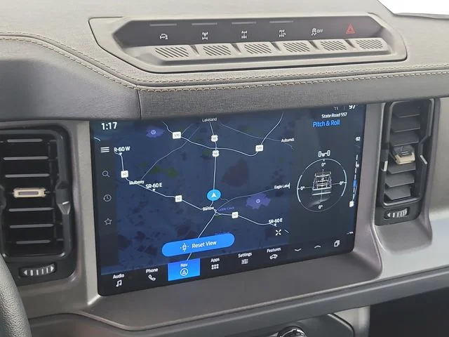 Used 2025 Blue Ford Badlands image 21