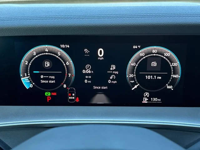 New 2026 Deep Black Pearl Volkswagen 2.0T SE image 43
