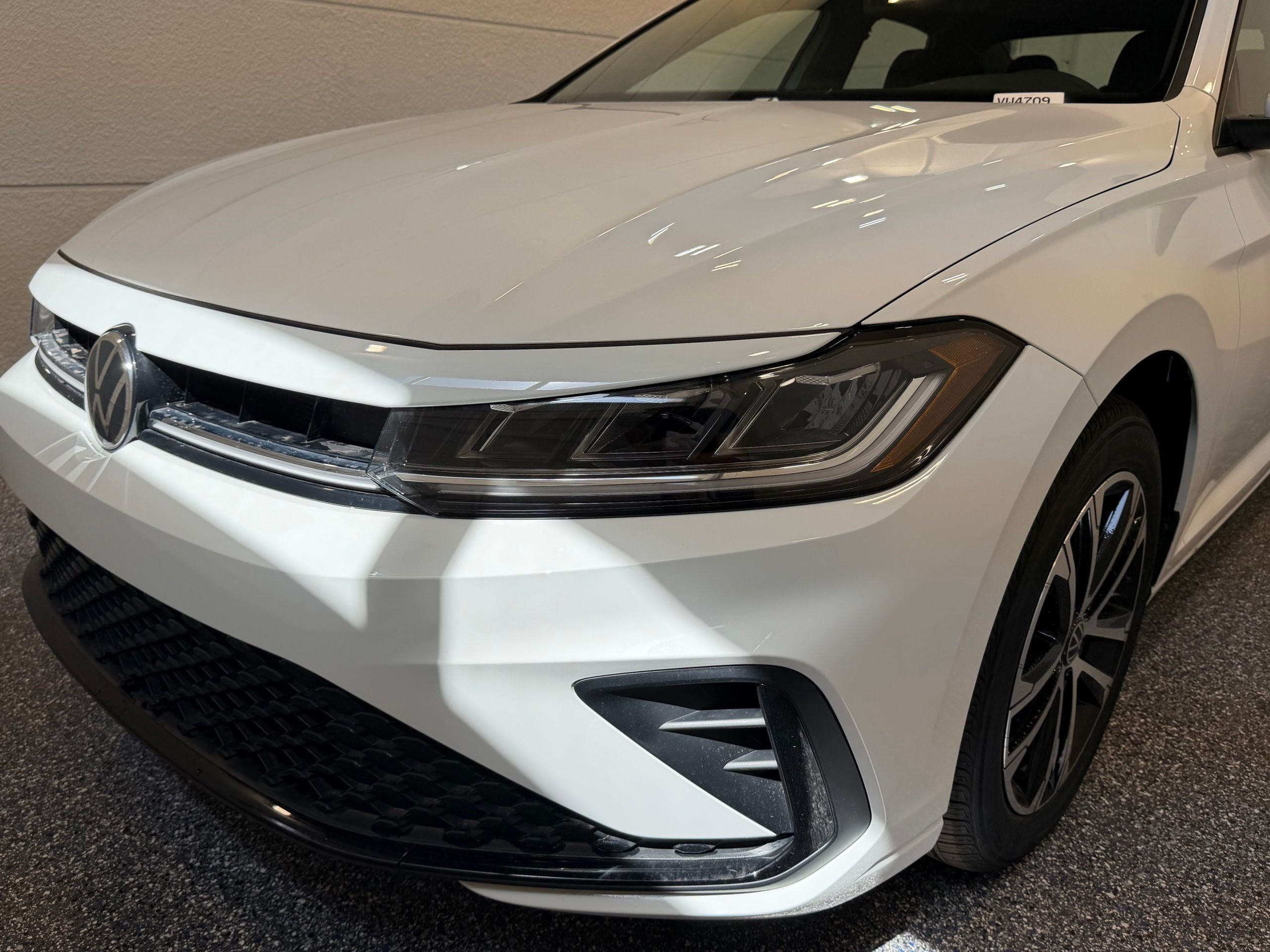 2026 Volkswagen Jetta Sport - Photo 15