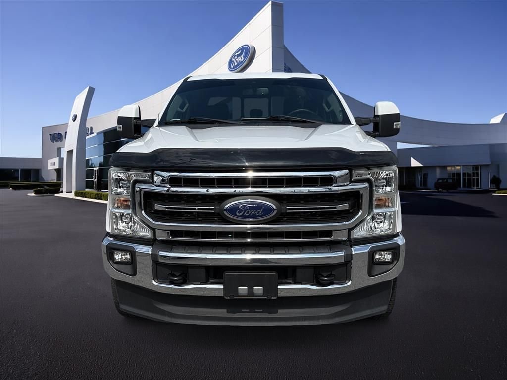 Used 2020 White Ford Lariat image 3