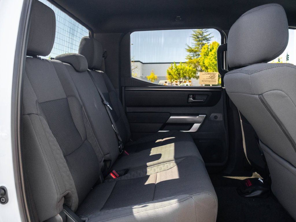 2026 Toyota Tundra SR5 - Photo 12