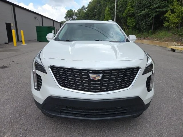 Used 2023 White Cadillac Luxury image 8