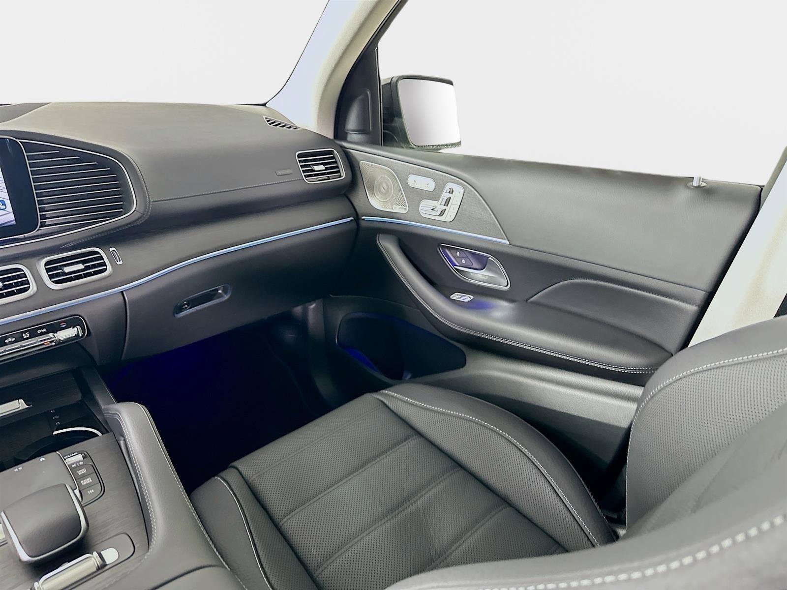 Used 2026  Mercedes-Benz GLS 450 image 31