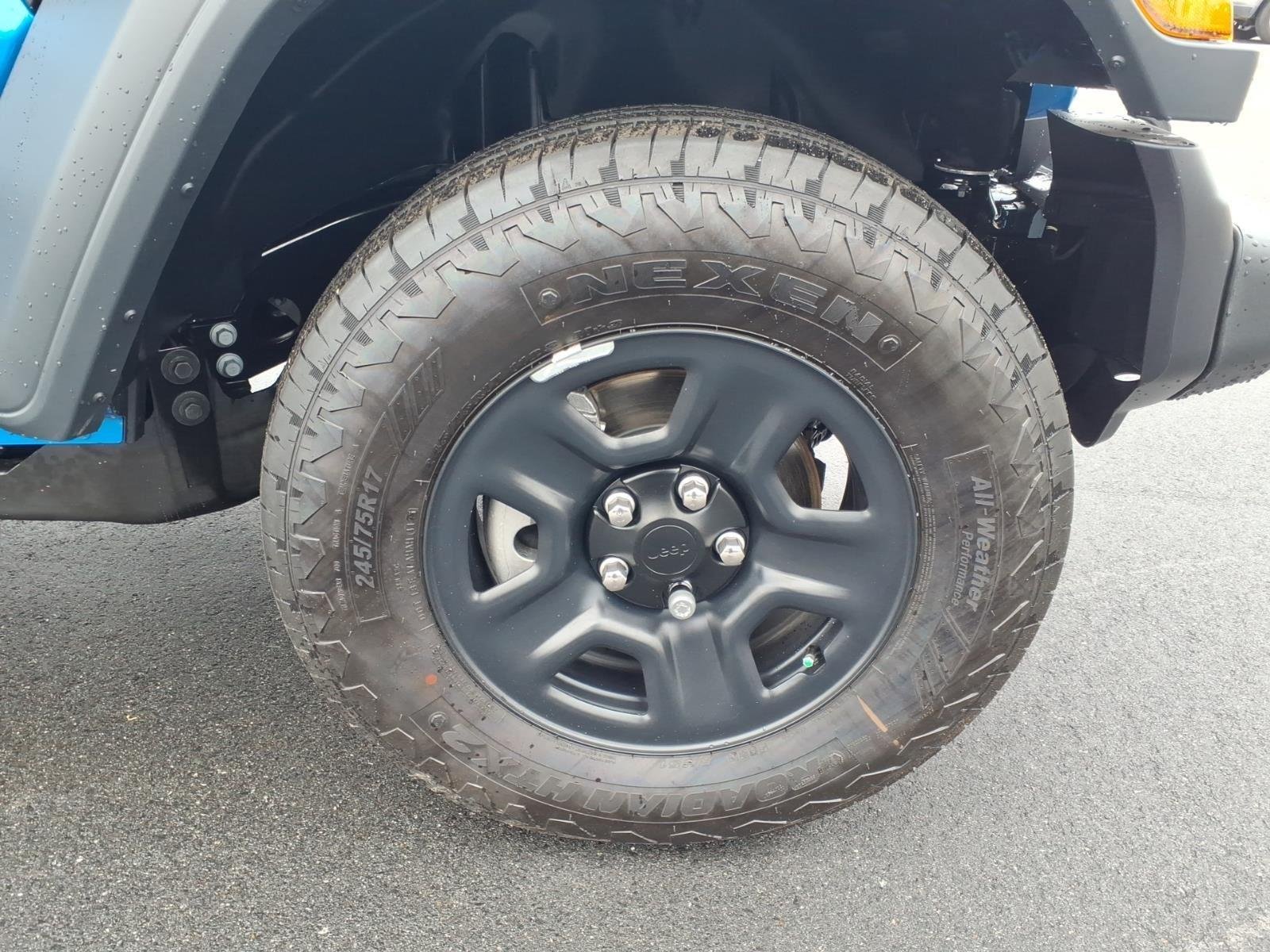 New 2026 Hydro Blue Pearl-Coat Exterior Paint Jeep Sport image 24
