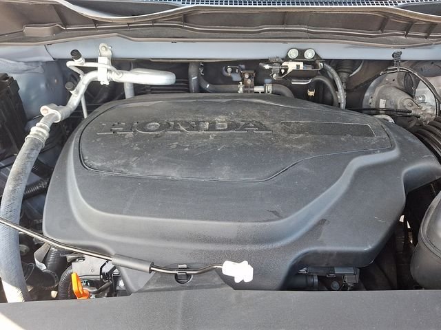 Used 2025 Gray Honda Sport-L image 29