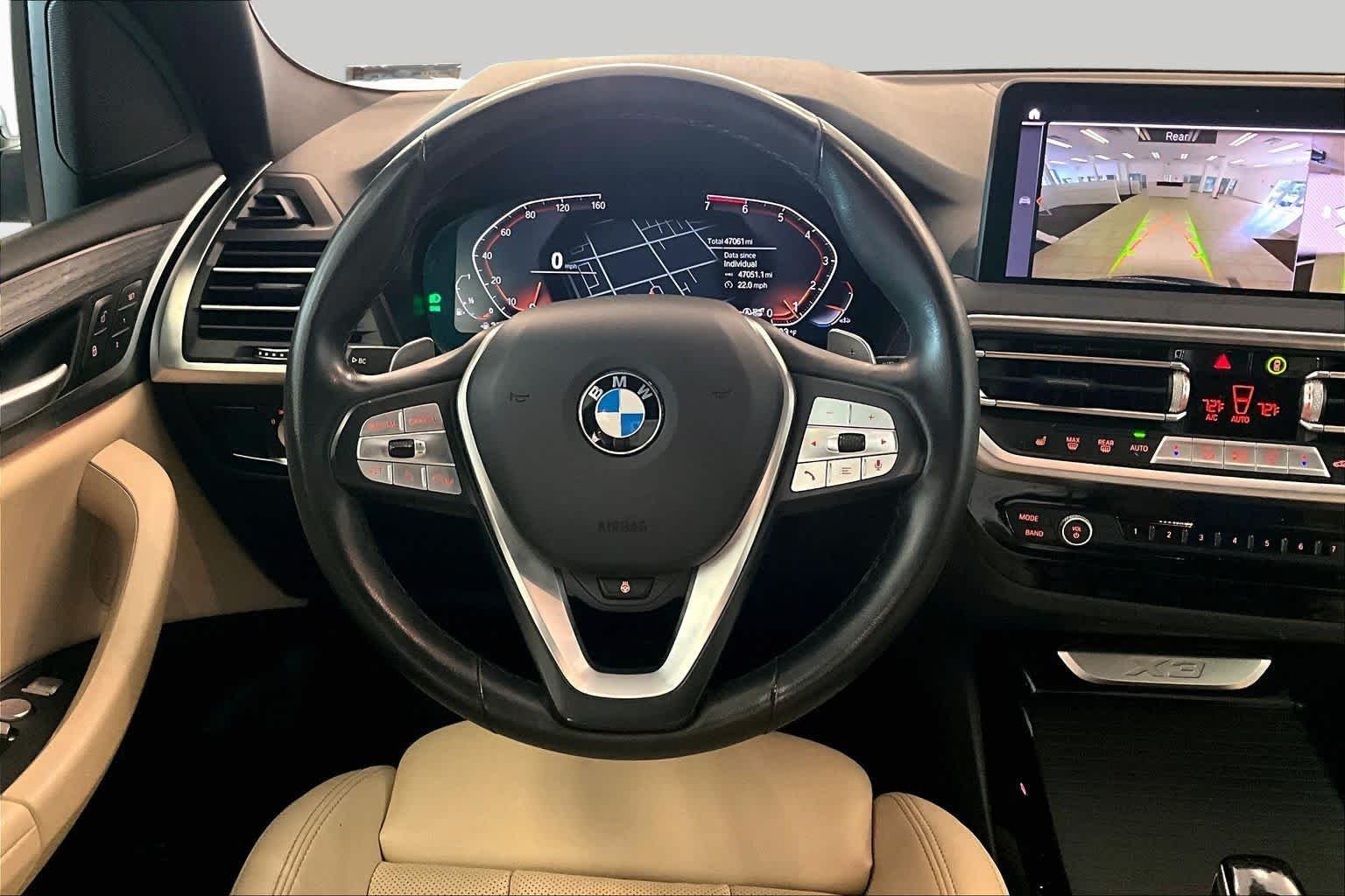 Used 2023 Phytonic Blue Metallic BMW xDrive30i image 16