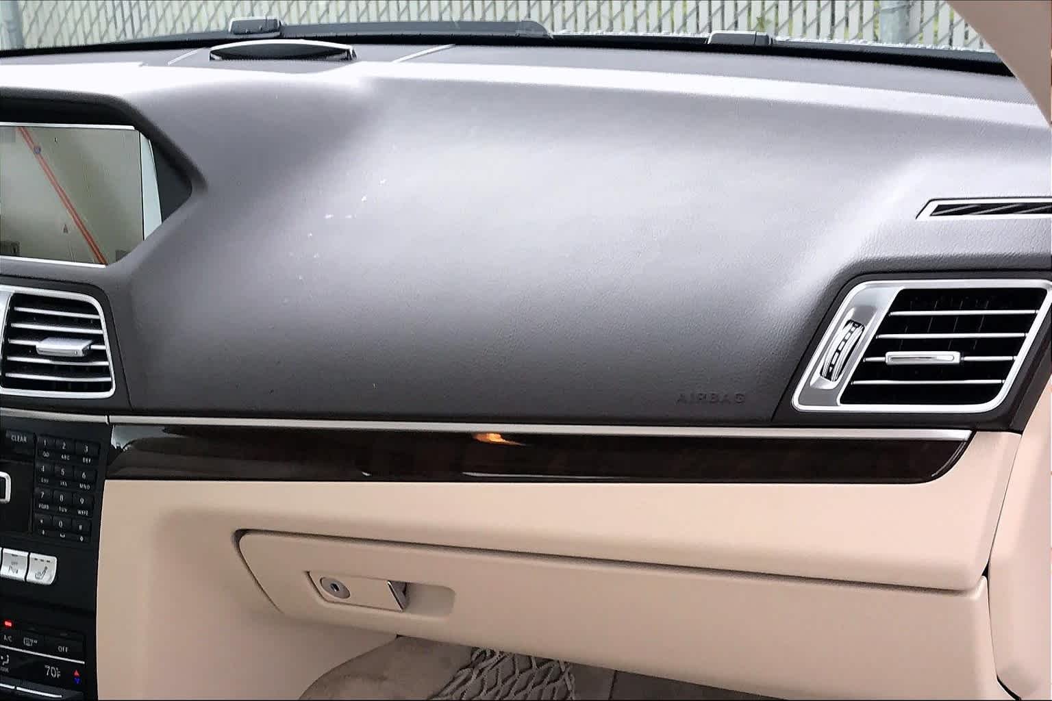 Used 2014 Black Mercedes-Benz E 350 image 16