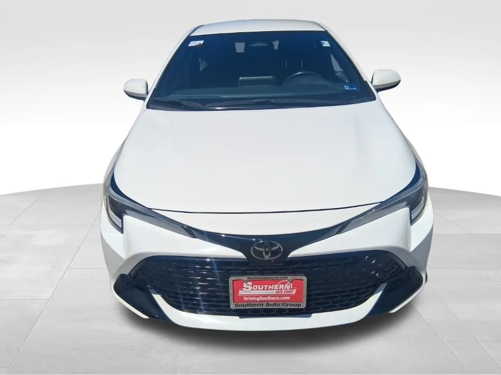 Used 2023 White Toyota SE image 8