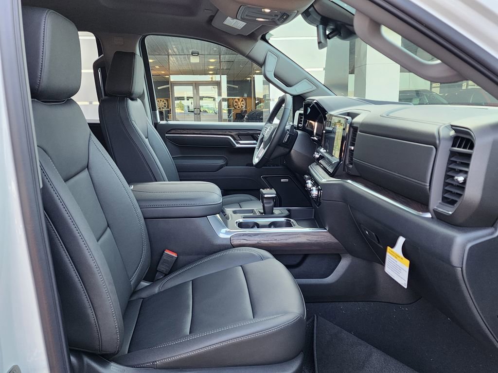 2026 GMC Sierra 1500 SLT - Photo 38