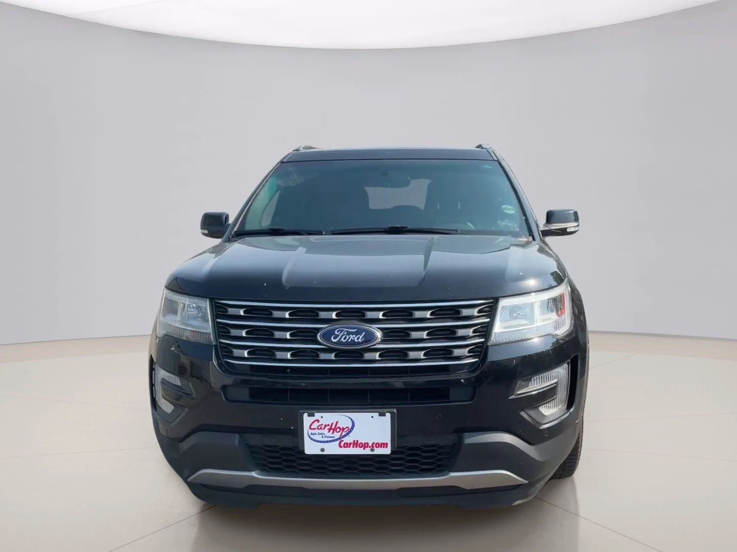 Used 2017 Black Ford XLT image 9