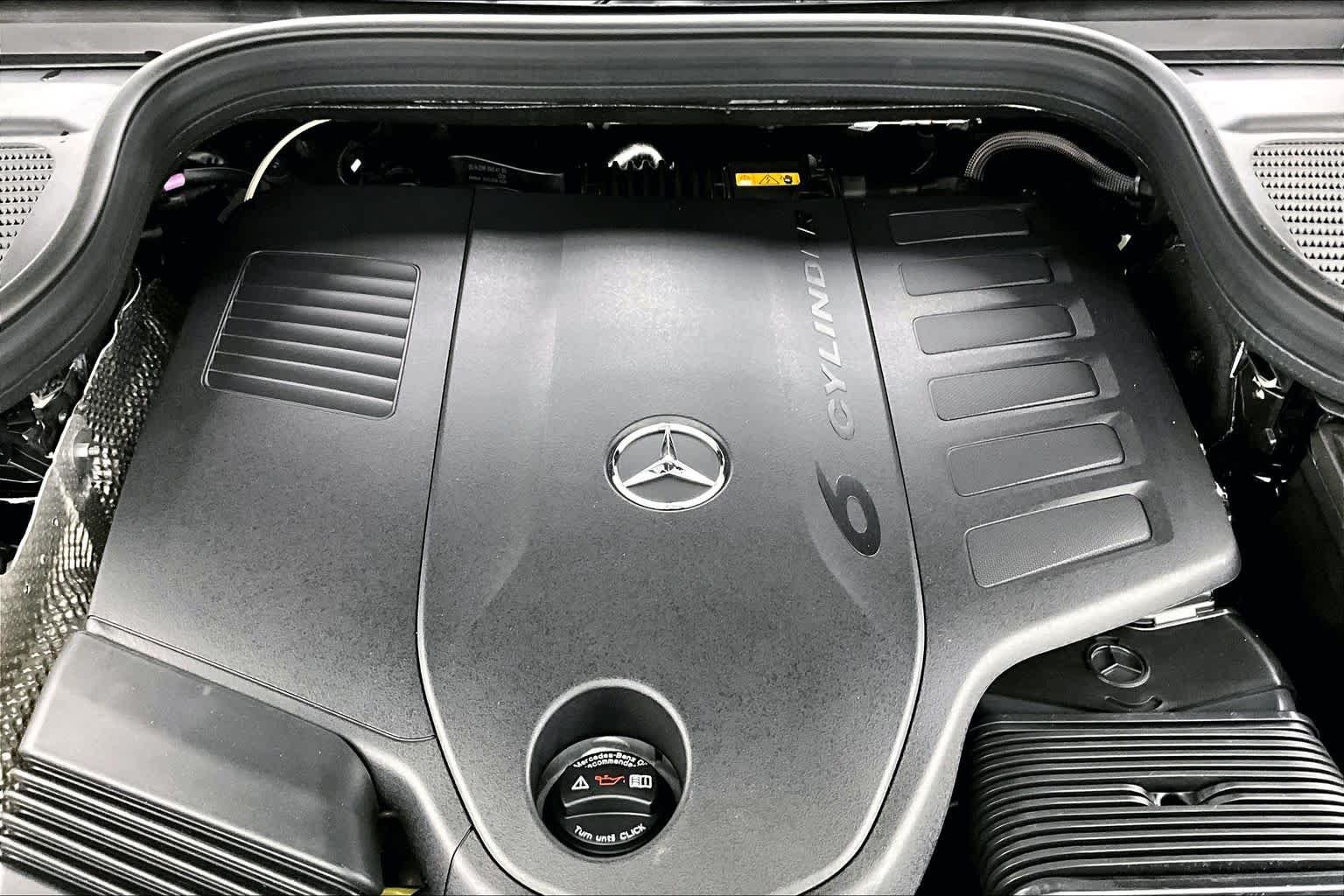 New 2026 Obsidian Black Metallic Mercedes-Benz GLE 450 image 16