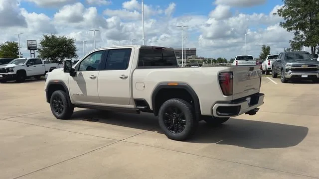 2026 GMC Sierra 2500HD AT4 - Photo 6