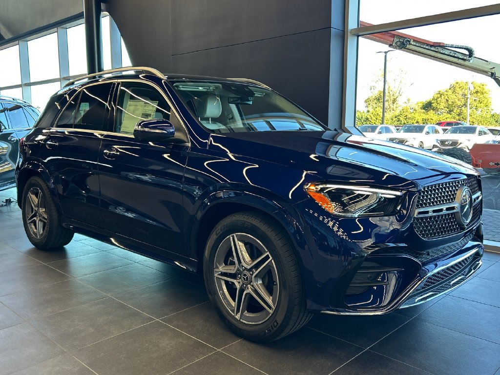 New 2026 MANUFAKTUR Mystic Blue Metallic Mercedes-Benz GLE 450 image 1