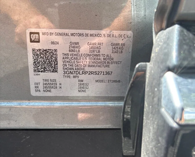 Used 2024 Sterling Gray Metallic Chevrolet 2LT image 4