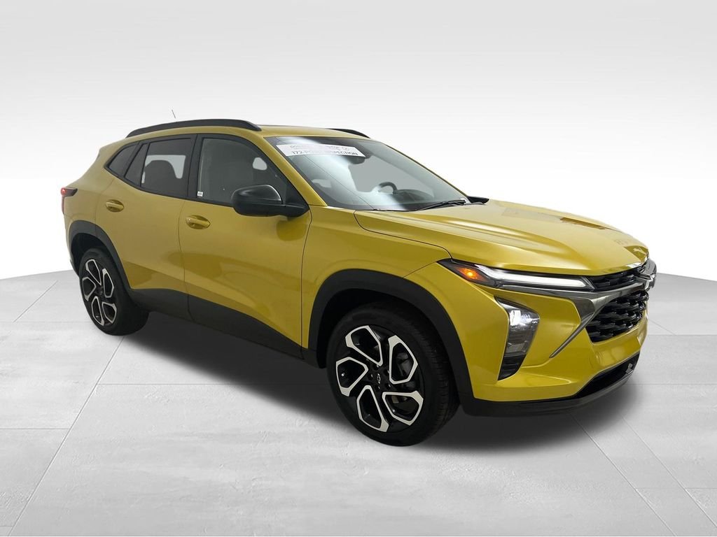 Used 2024 Yellow Chevrolet 2RS image 7