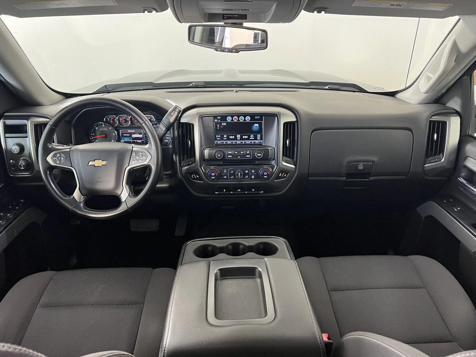 Used 2018 Black Chevrolet LT image 26