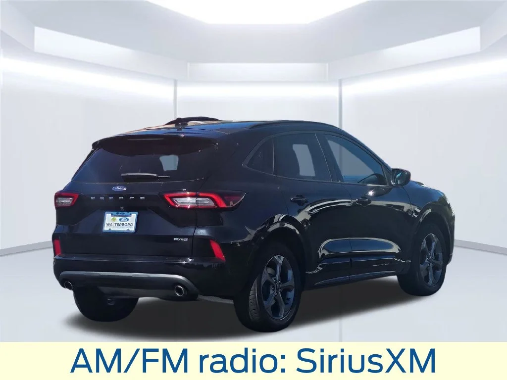 Used 2024 Agate Black Metallic Ford ST-Line image 22