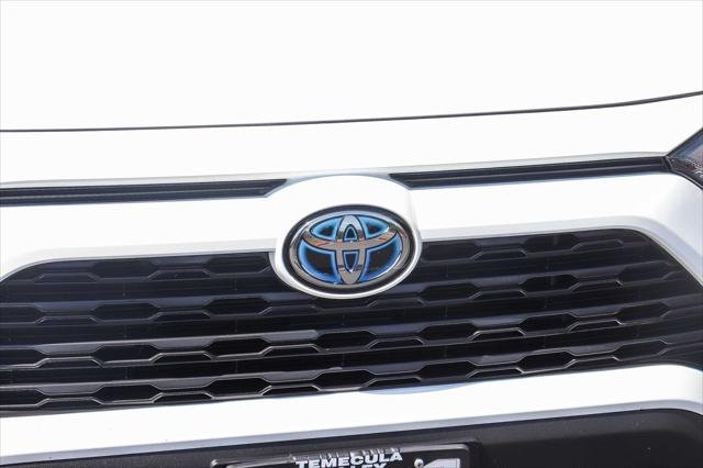 Certified Used 2020 ICE CAP Toyota  image 13