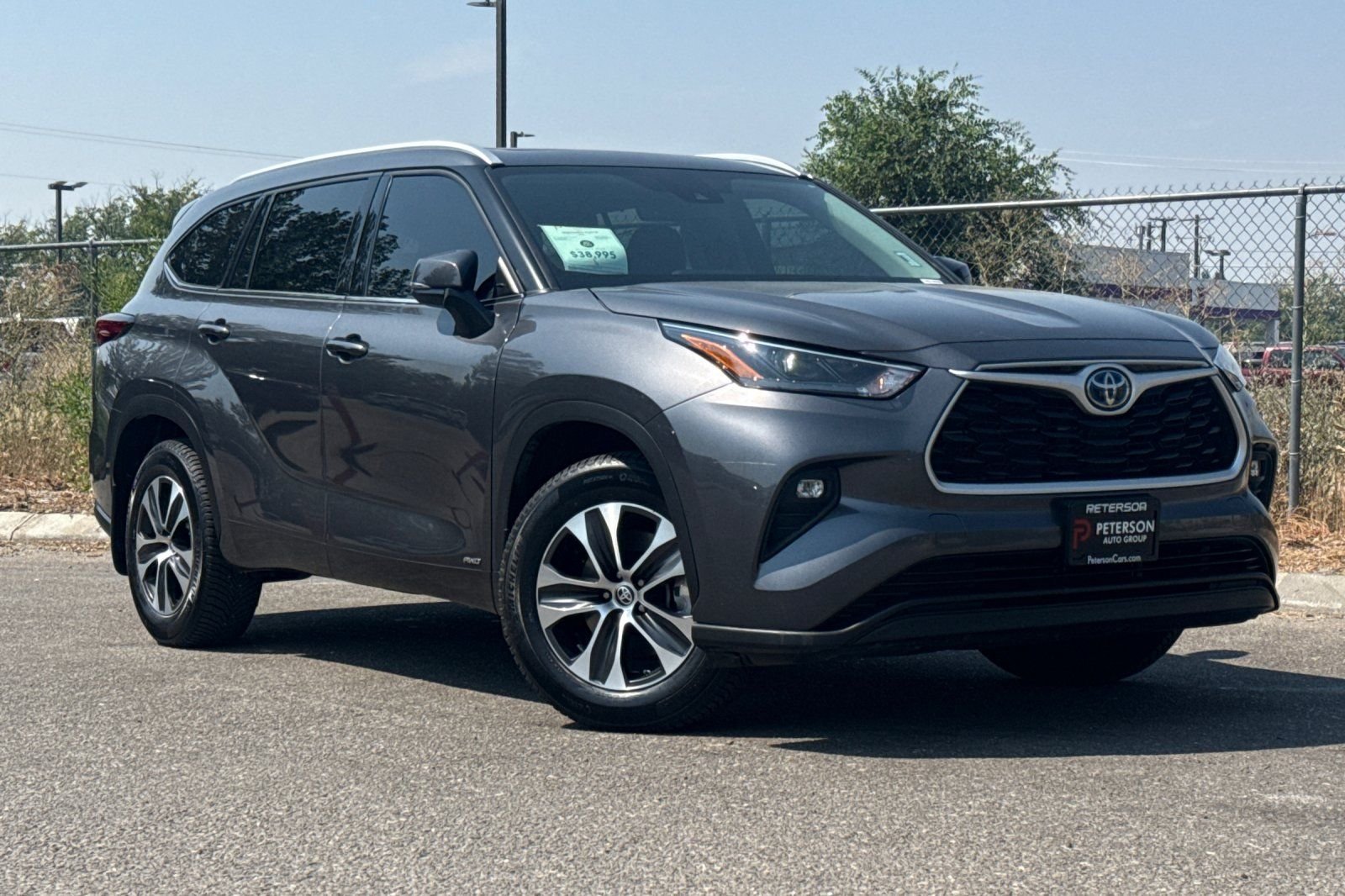 Used 2022 Gray Toyota XLE image 2