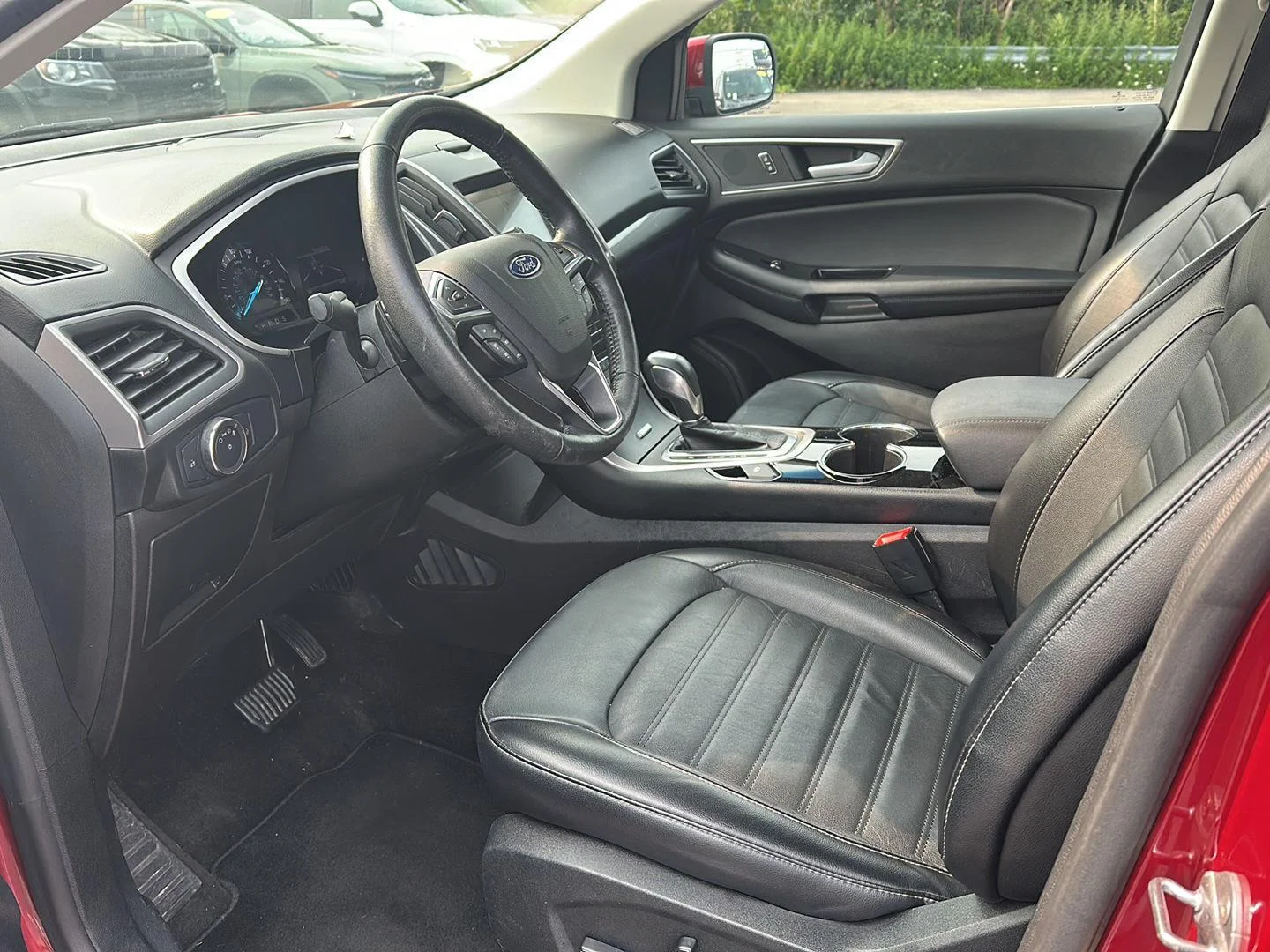 Used 2018 Ruby Red Metallic Tinted Clearcoat Ford SEL image 8